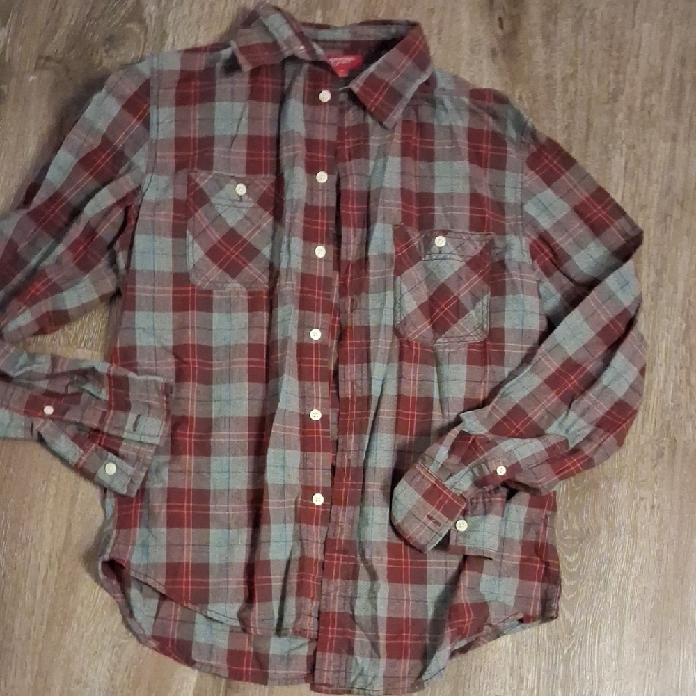 Arizona Jean Co Dark Red and Gray Plaid Button-Up Shirt